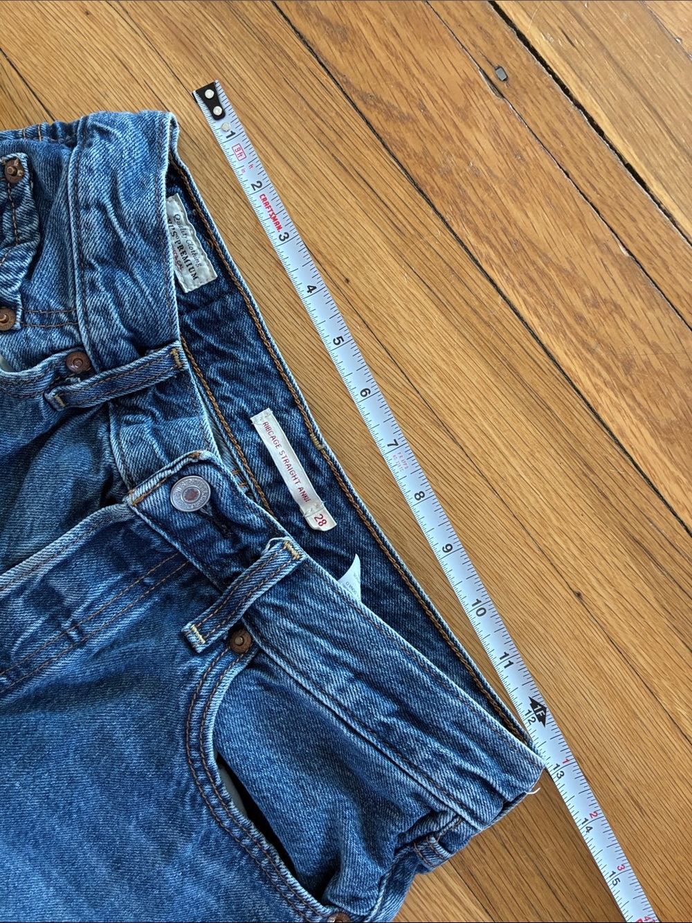 Levi's Premium Ribcage Straight Ankle Jeans 28 Rigid Ankle Crop 27" Medium Wash - Picture 5 of 13